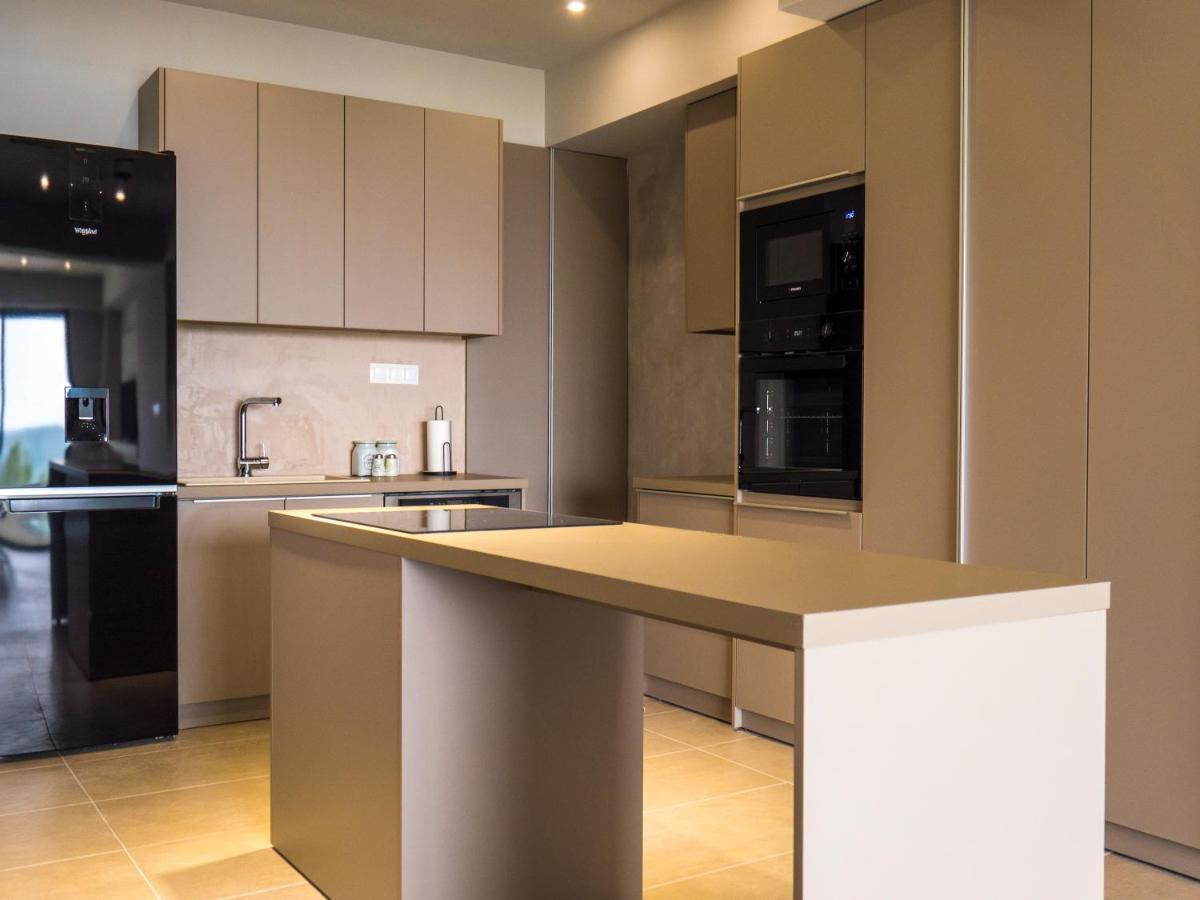 Central Urban Luxury Sea View Apt Since 2009 إرابيترا المظهر الخارجي الصورة