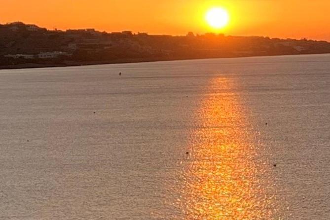 Central Urban Luxury Sea View Apt Since 2009 إرابيترا المظهر الخارجي الصورة